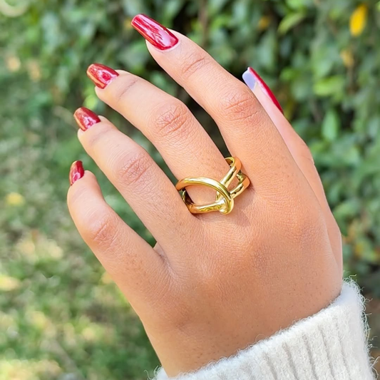 Knot Ring