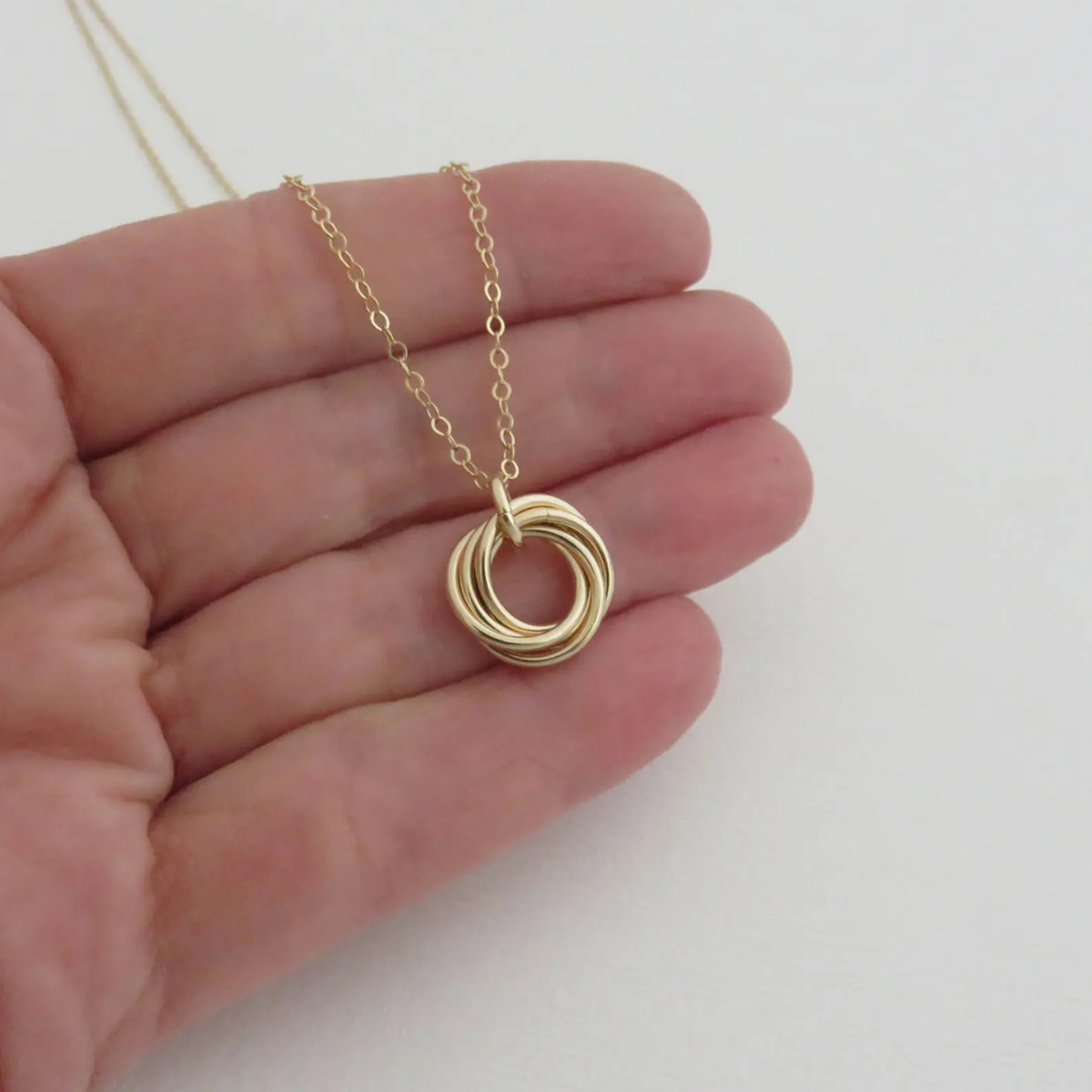 Eternal Link Necklace