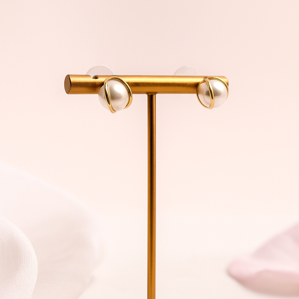 Mermaid Kiss Pearl Earrings