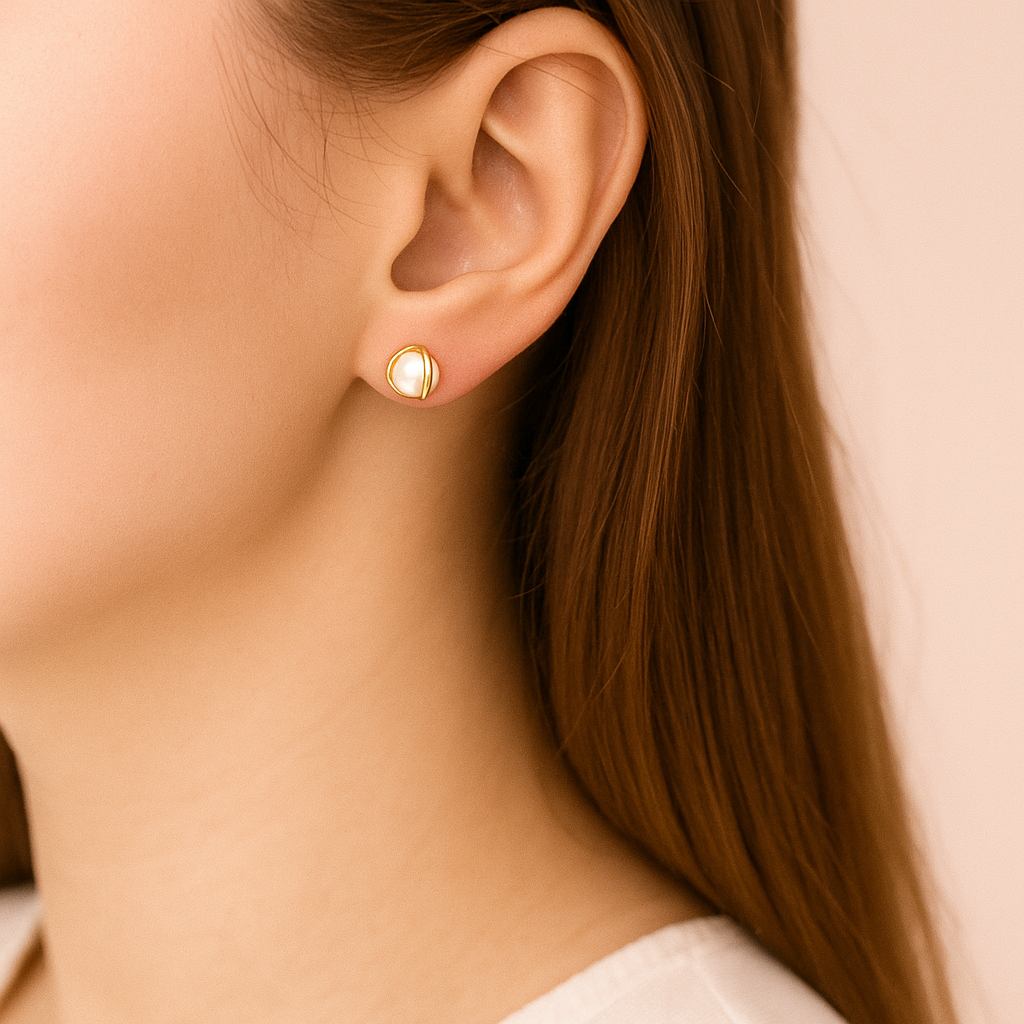 Mermaid Kiss Pearl Earrings