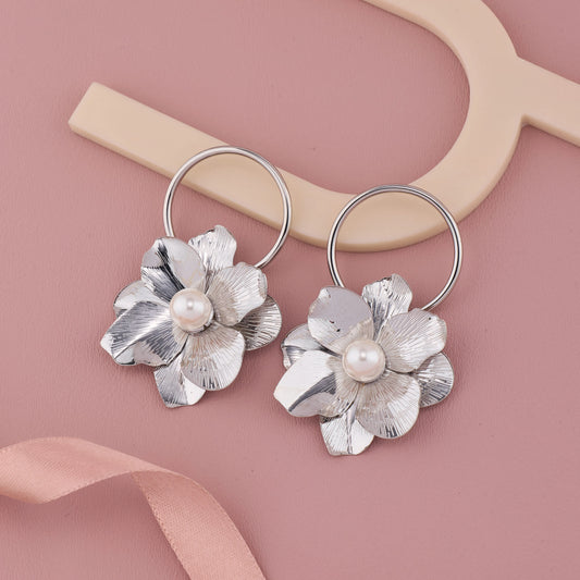 Flora Loop Earrings