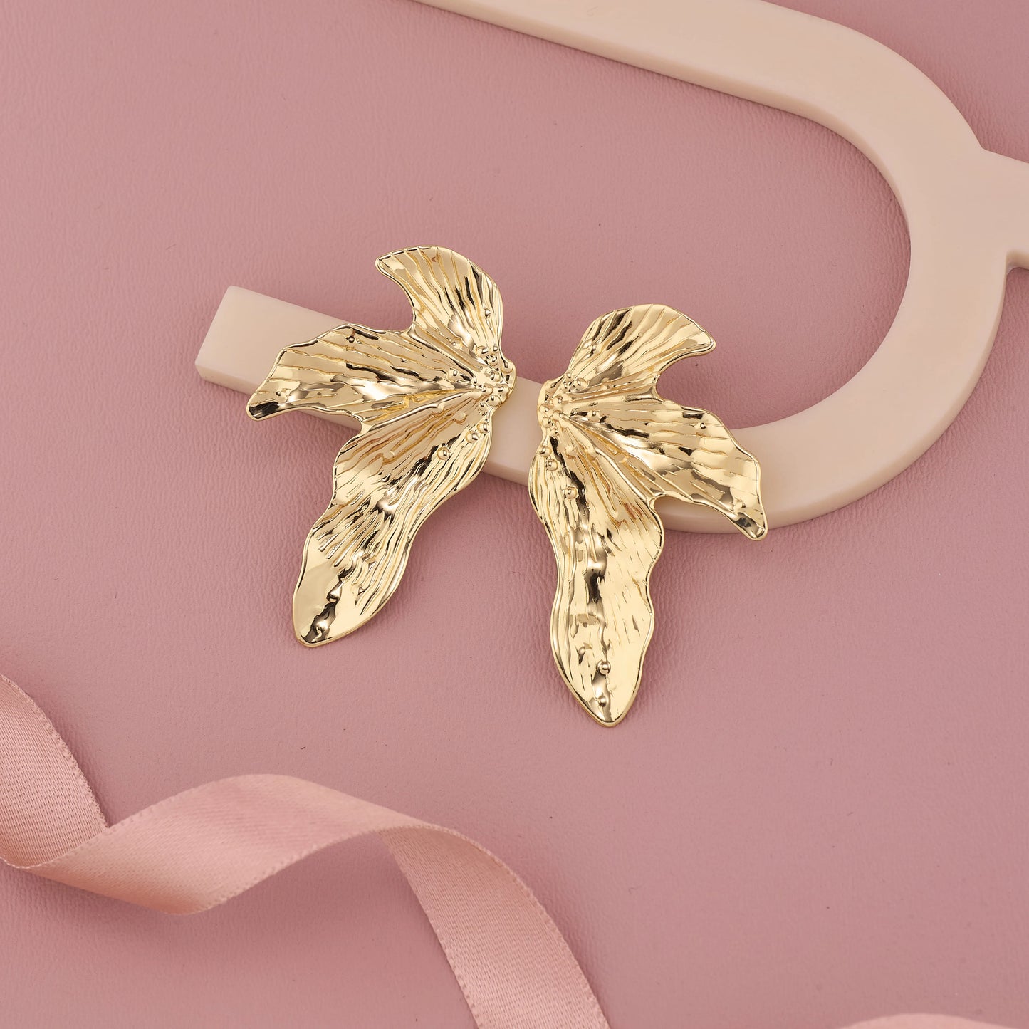 Rippled Gold Wings Earrings