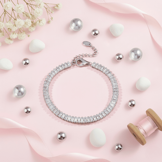 Elegant Crystal Tennis Bracelet Close Up