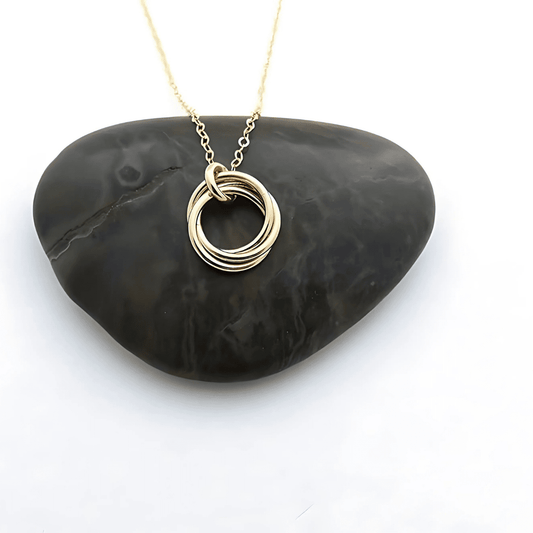 Eternal Link Necklace for Women Anti Tarnish Jewellery