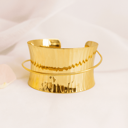 Golden Serpent Bracelet for Women Anti Tarnish Jewellery