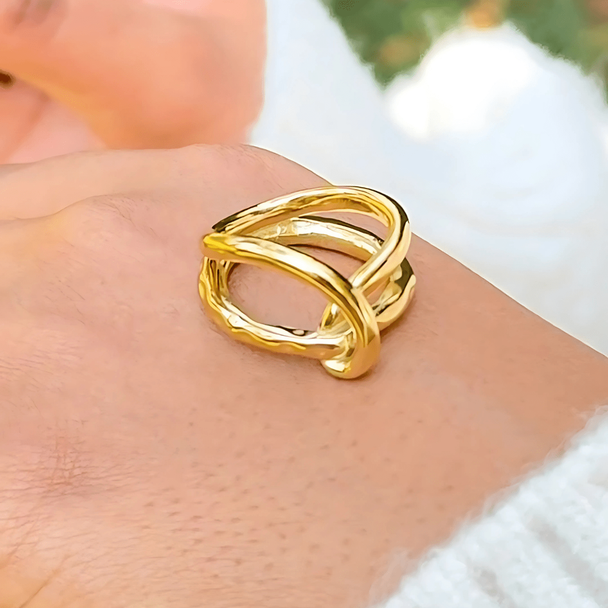 Knot Ring