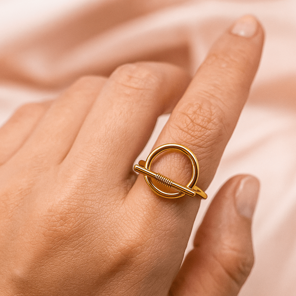 Elegant Loop Lock Ring Anti Tarnish Jewellery Close Up